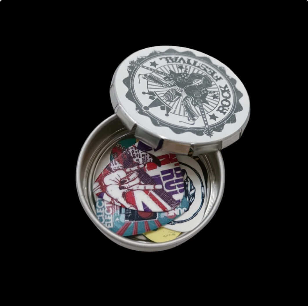 Guitar Picks 6 Pieces with Tim Holder