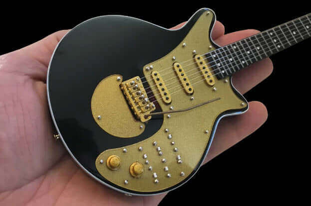 Brian May Signature 