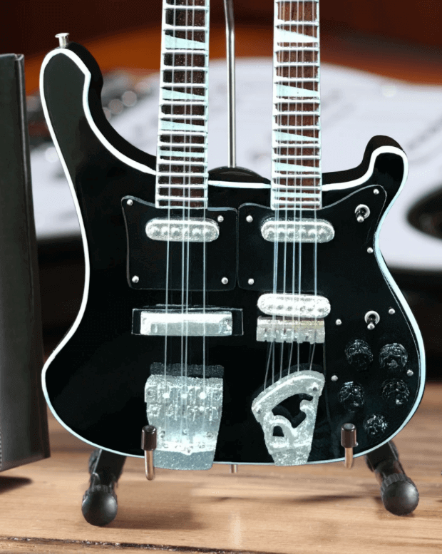 Geddy Lee Signature Doubleneck Black Miniature Bass Guitar
