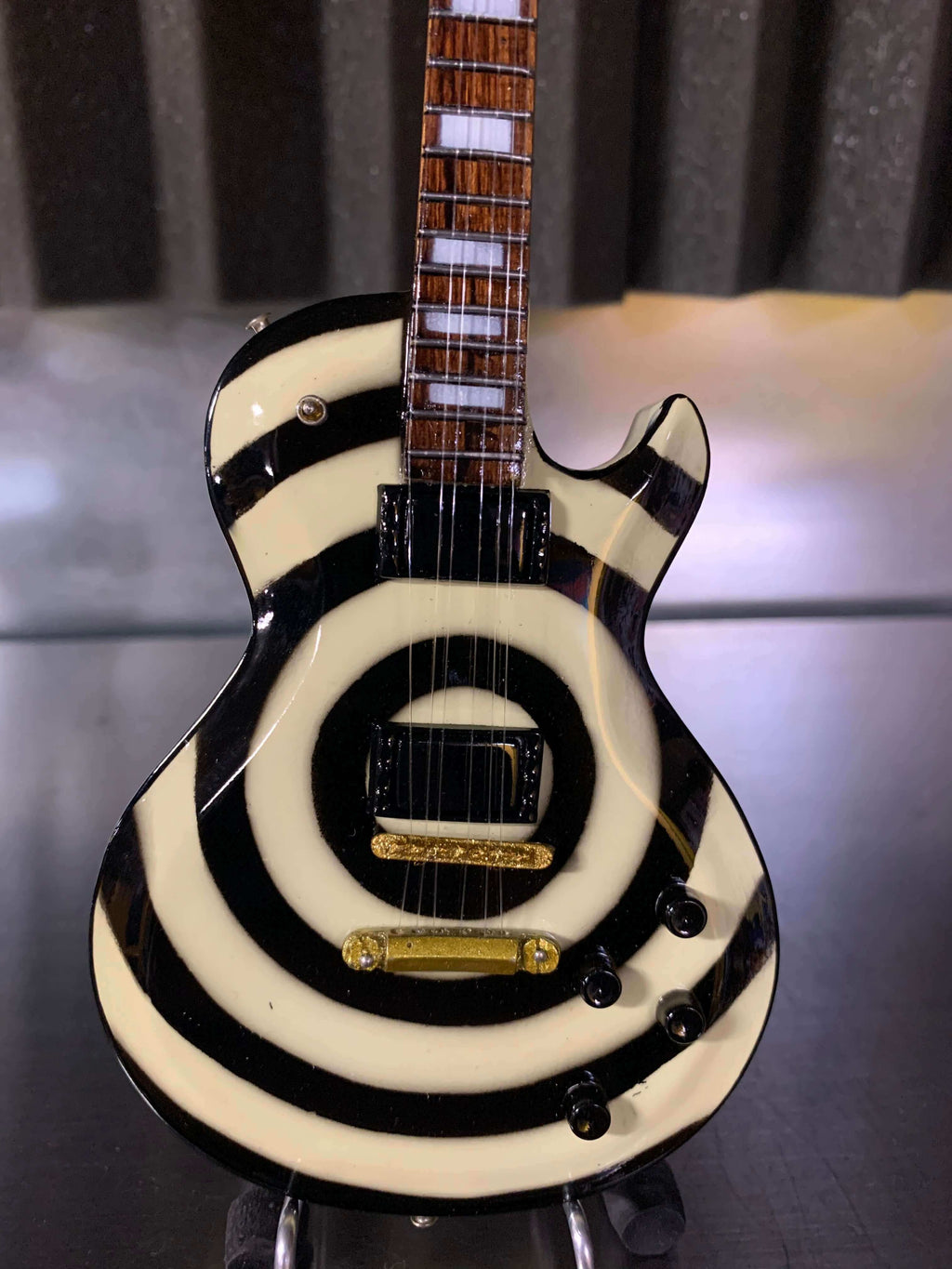Zakk Wylde Miniature Cream & Black Bullseye
