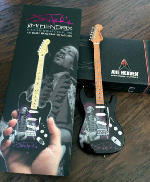 Jimi Hendrix Mini Fender™ Strat™ Tribute Guitar Model