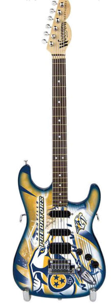 Nashville Predators 10“ Collectible Mini Guitar