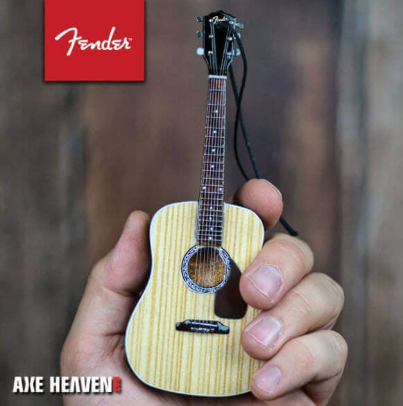 FENDER Dreadnought Acoustic Guitar Ornament