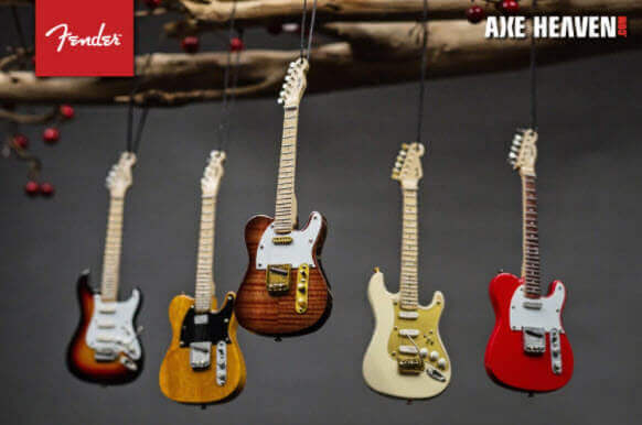 FENDER Mini Guitar Ornaments