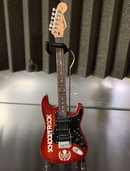 SCHOOL OF ROCK FENDER™ SPECIAL EDITION STANDARD STRATOCASTER™